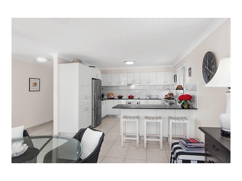 2/34 Campbell Crescent, Terrigal NSW 2260