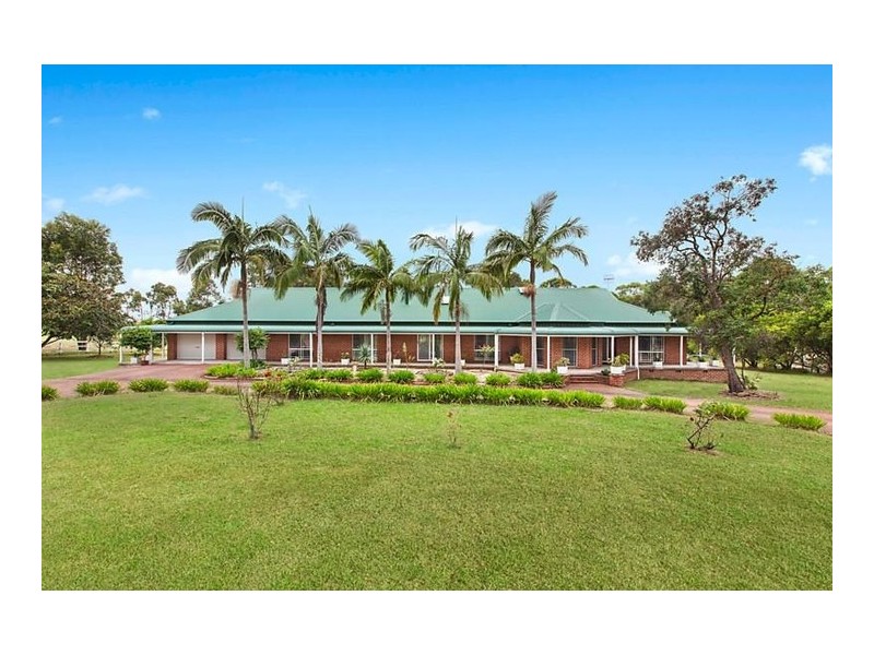 2 Benjamin Close, Tumbi Umbi NSW 2261
