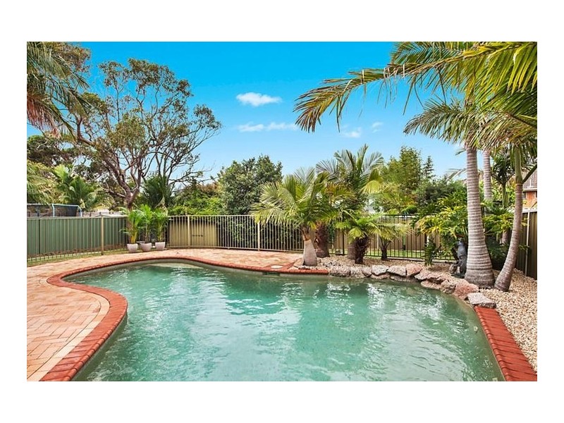 21 Heights Crescent, Wamberal NSW 2260