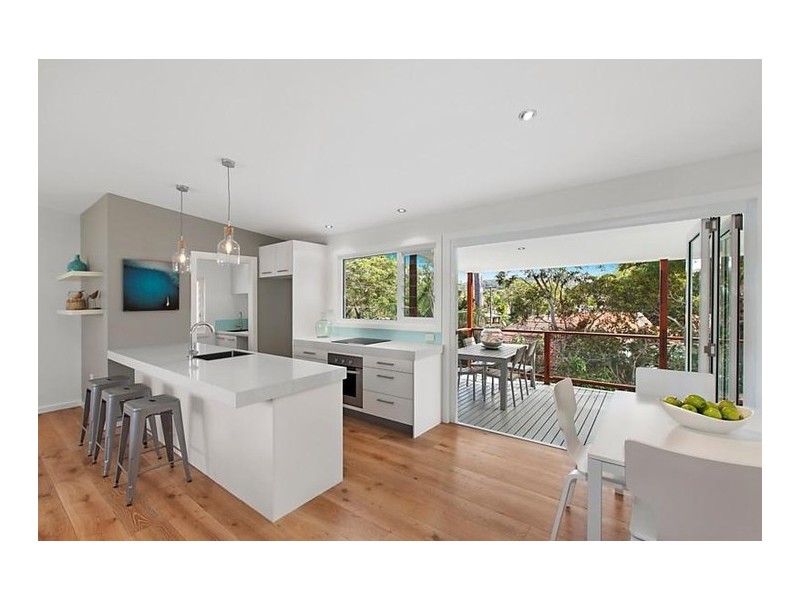 33 Hopetoun Street, Forresters Beach NSW 2260