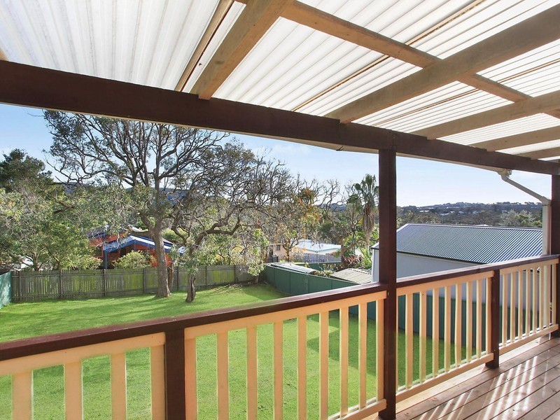 44 Noorong Avenue, Forresters Beach NSW 2260