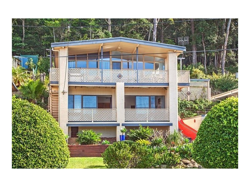 81 Broadwater Drive, Saratoga NSW 2251