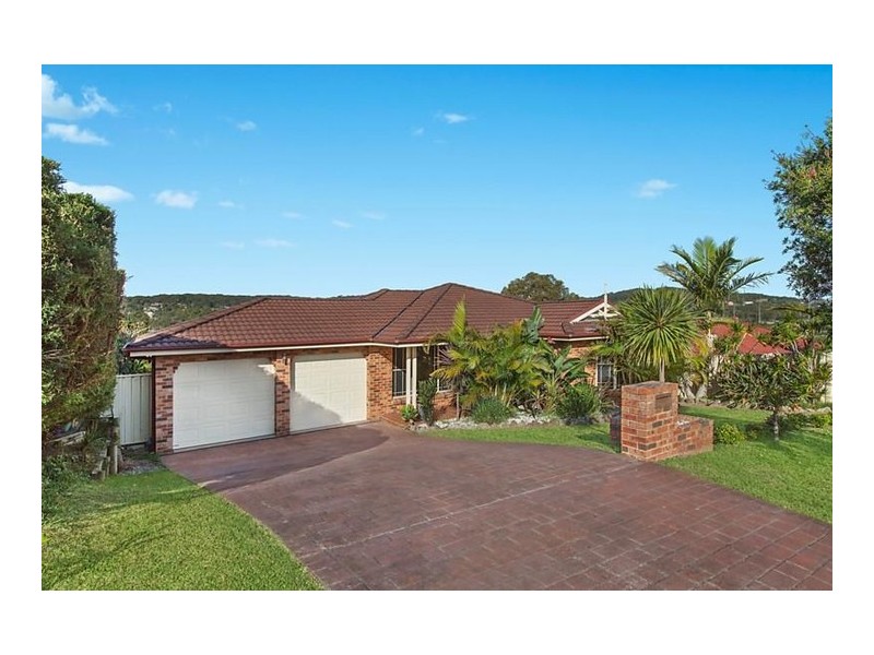 52 Morley Avenue, Bateau Bay NSW 2261