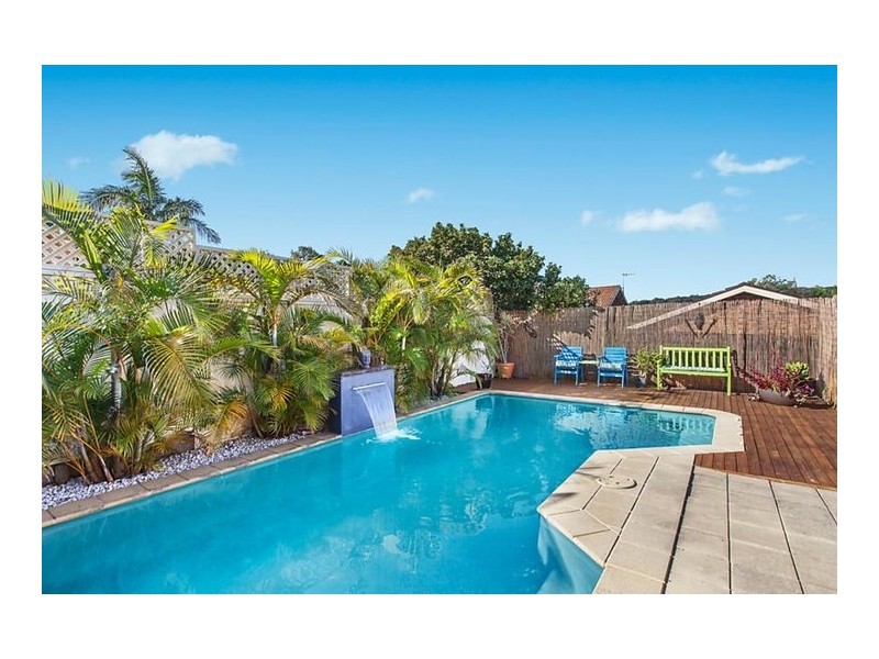 52 Morley Avenue, Bateau Bay NSW 2261