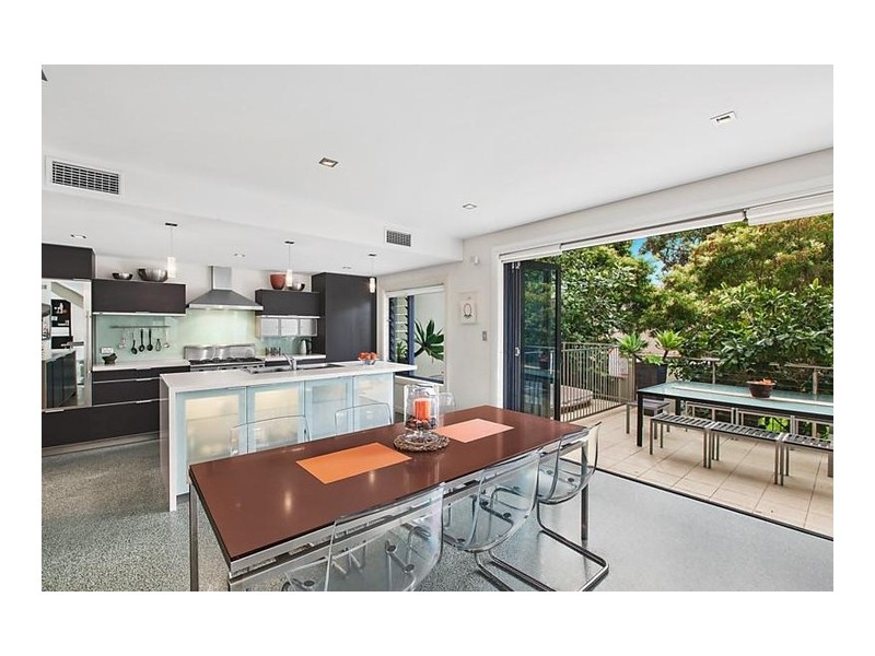 2/65 Avoca Drive, Avoca Beach NSW 2251