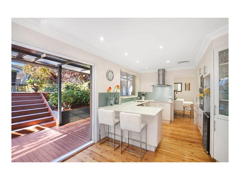 16 Joan Street, Forresters Beach NSW 2260