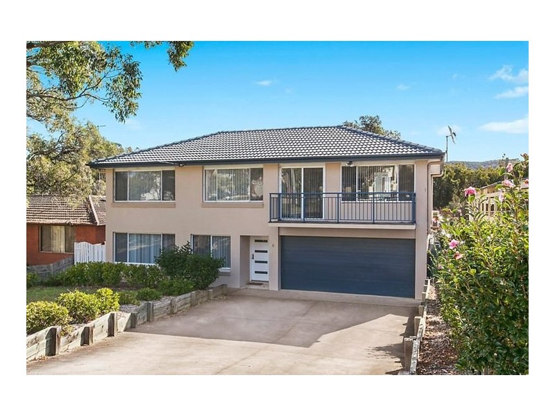 6 John Street, Forresters Beach NSW 2260
