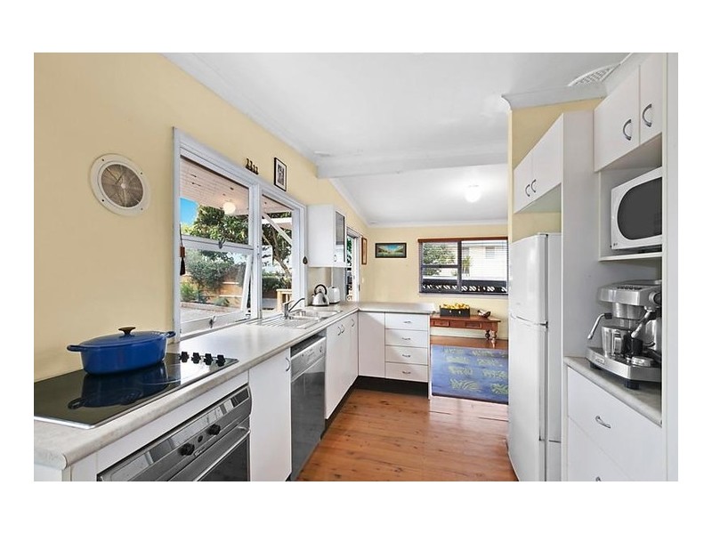 196 Ocean View Drive, Wamberal NSW 2260
