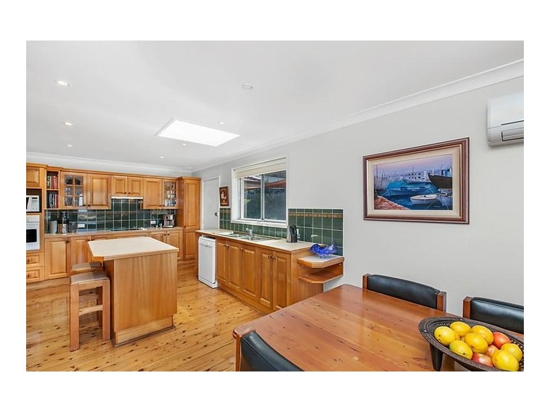 31 Braemar Drive, Wamberal NSW 2260