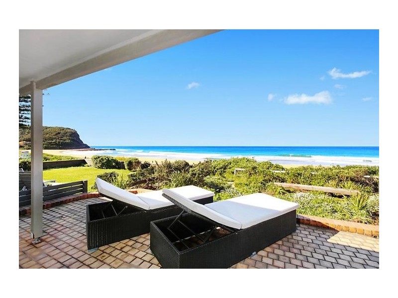 6 North Avoca Parade, North Avoca NSW 2260