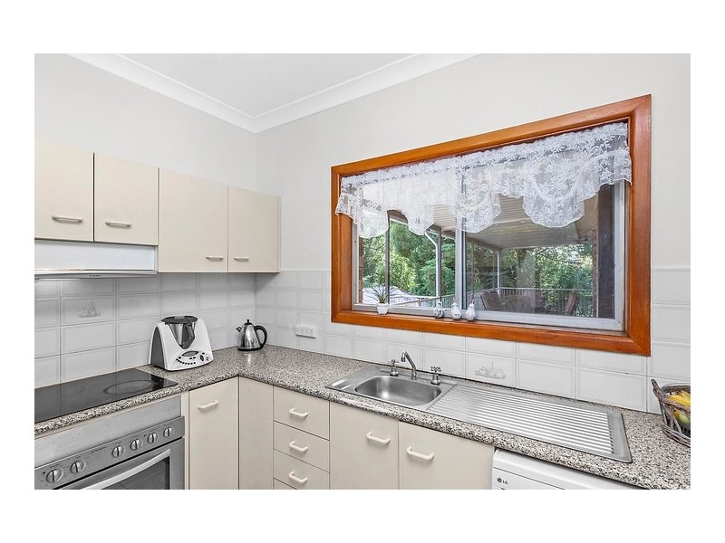 225 Gertrude Street, North Gosford NSW 2250