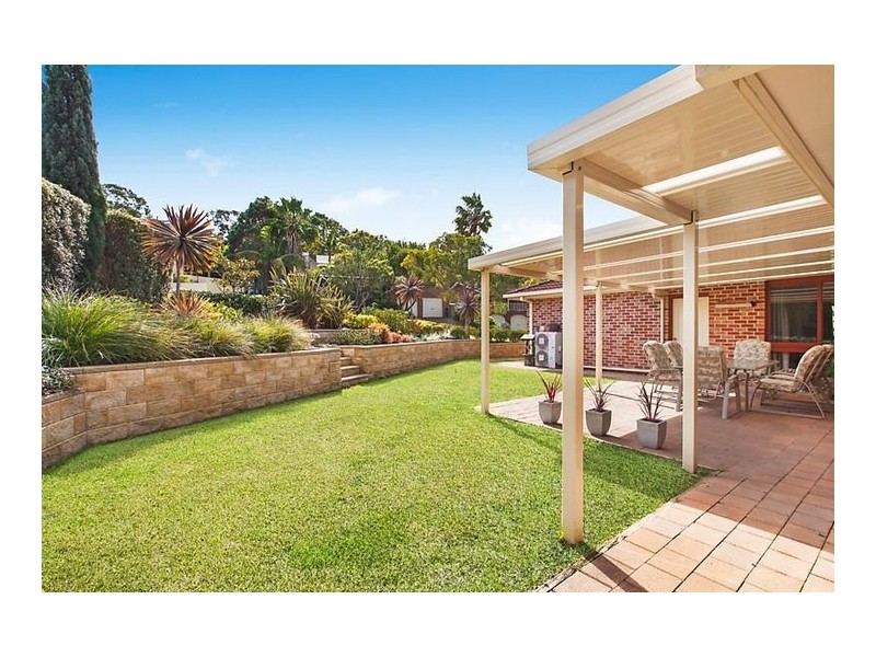 37 Morley Avenue, Bateau Bay NSW 2261