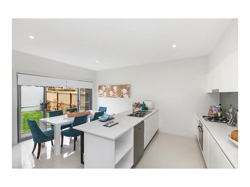 2/77 Havenview Road, Terrigal NSW 2260