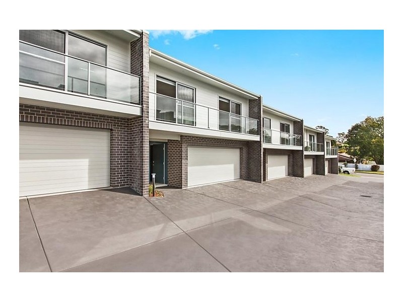2/77 Havenview Road, Terrigal NSW 2260