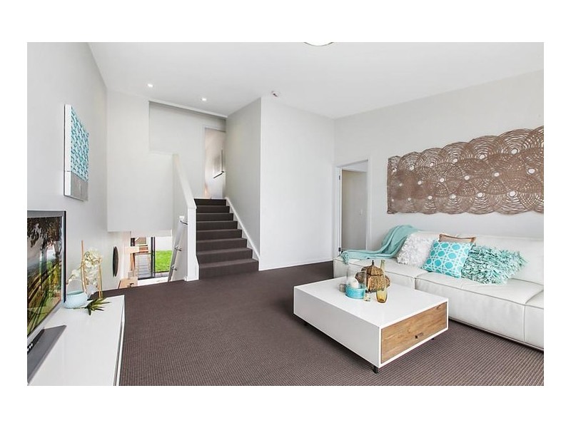 2/77 Havenview Road, Terrigal NSW 2260