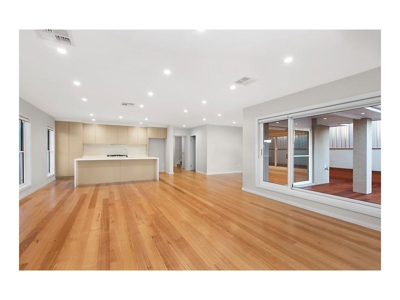 12 Applegum Close, Erina NSW 2250