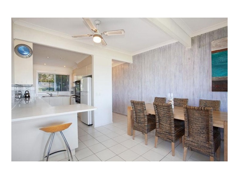 30 North Avoca Parade, North Avoca NSW 2260