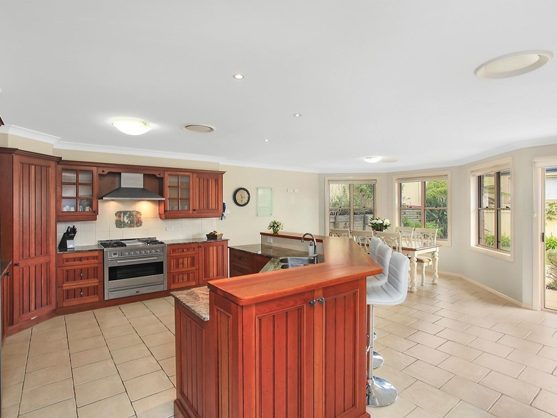 10 Flakelar Crescent, Terrigal NSW 2260