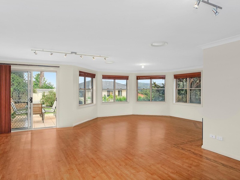 10 Flakelar Crescent, Terrigal NSW 2260