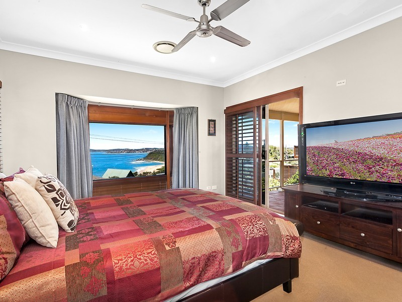 14 North Scenic Road, Forresters Beach NSW 2260