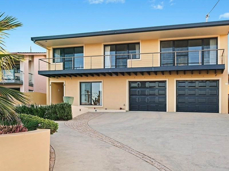 7 Wyuna Avenue, The Entrance North NSW 2261