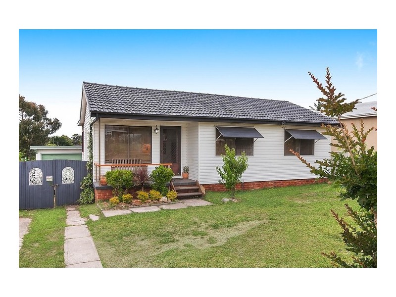 38 Brooke Avenue, Killarney Vale NSW 2261
