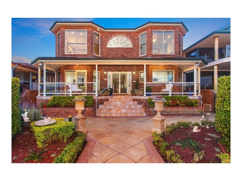 49 Paringa Avenue, Davistown NSW 2251