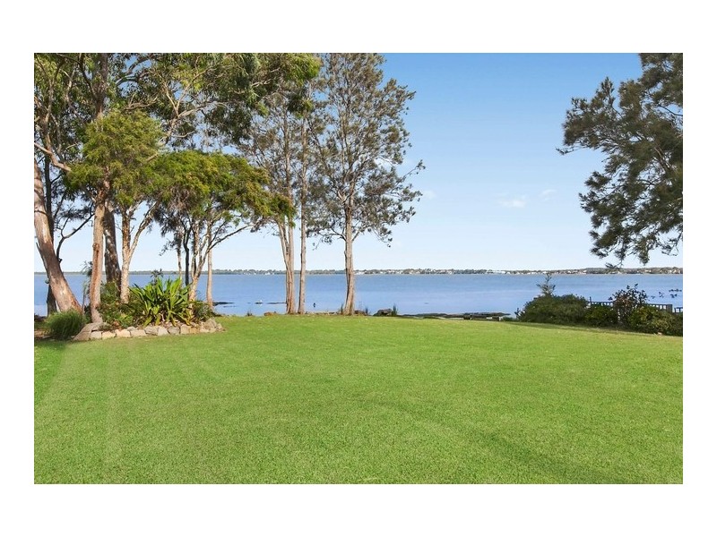 63 Malvina Parade, Lake Haven NSW 2263