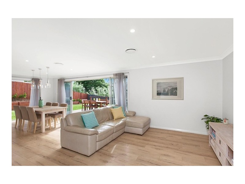 6 Mortons Close, Kincumber NSW 2251