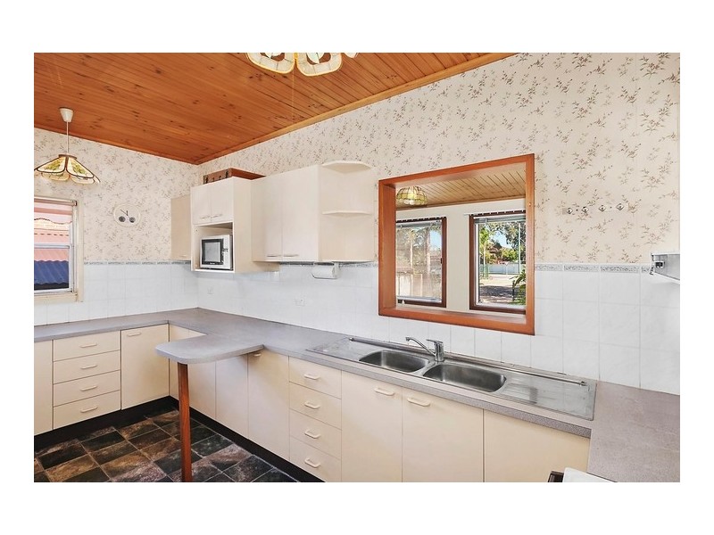 35 Viewpoint Drive, Toukley NSW 2263