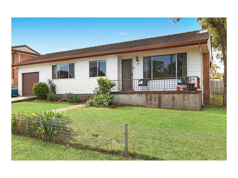 77 Marks Road, Gorokan NSW 2263
