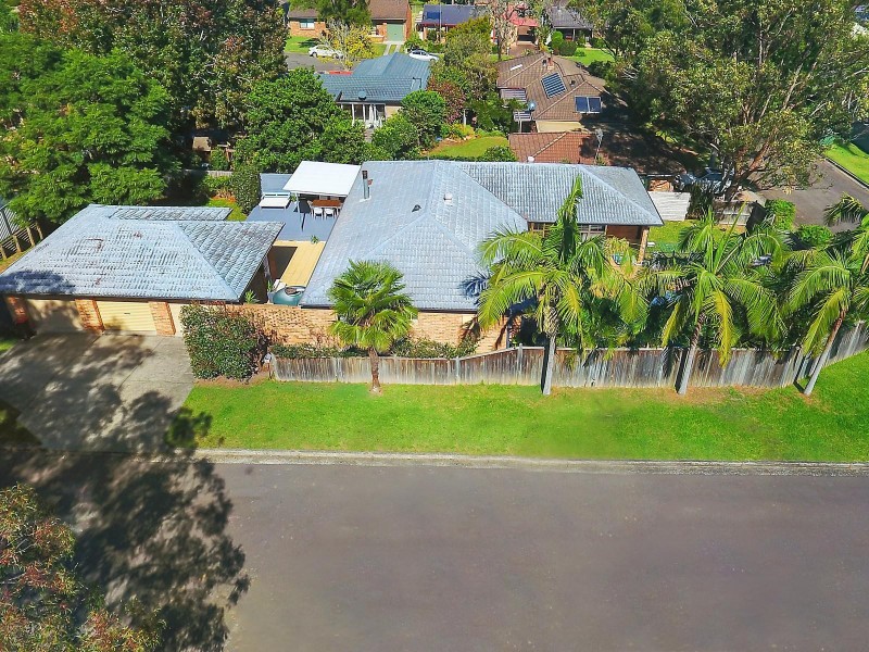 1 Dorset Close, Wamberal NSW 2260