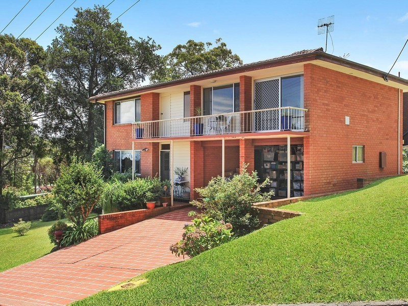 11 The Brow, Wamberal NSW 2260