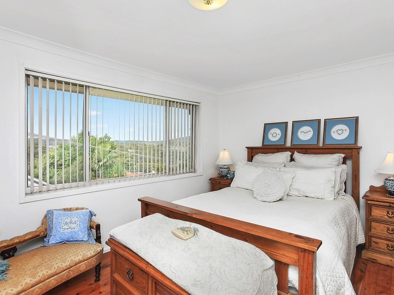11 The Brow, Wamberal NSW 2260