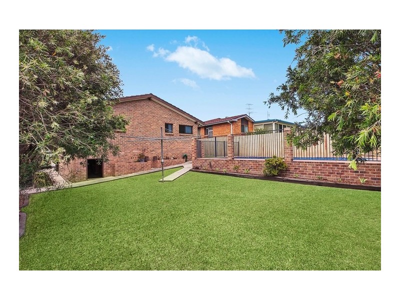 5 Belford Avenue, Bateau Bay NSW 2261