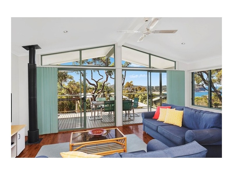 42 Beachview Esplanade, Macmasters Beach NSW 2251