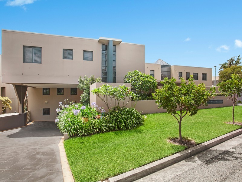 3/110 Ocean Parade, Blue Bay NSW 2261