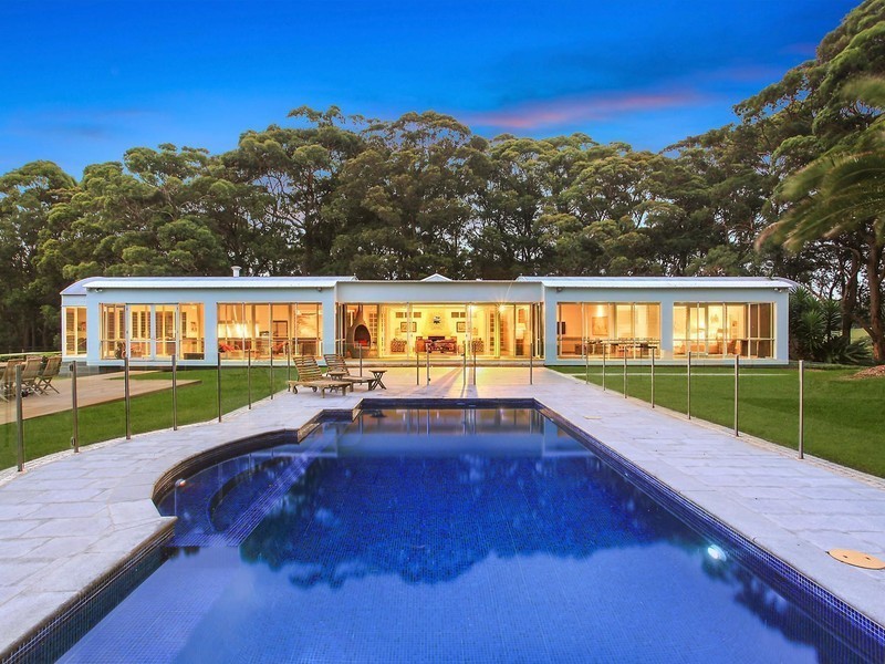 230 Cullens Road, Kincumber NSW 2251