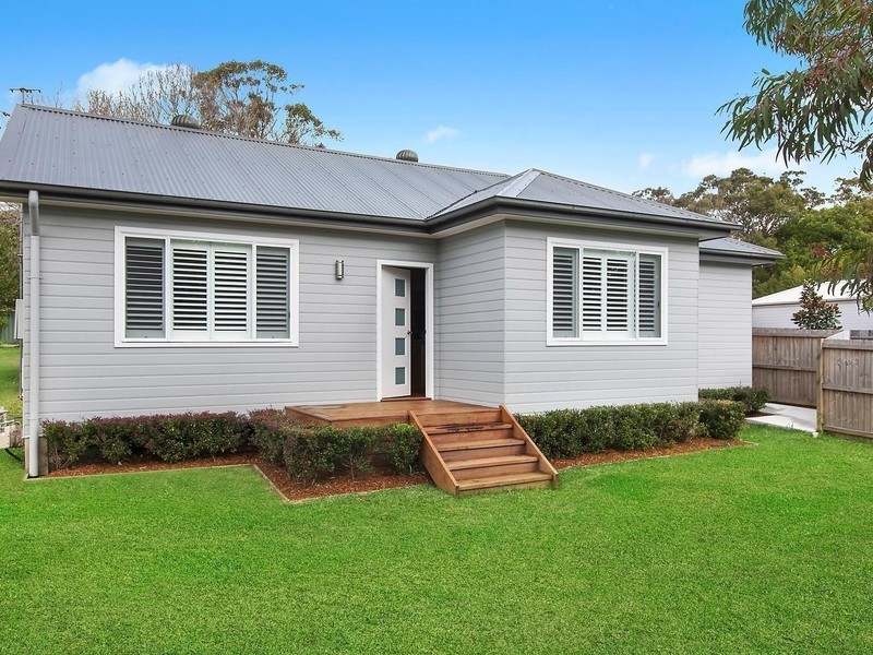 690 The Entrance Road, Bateau Bay NSW 2261