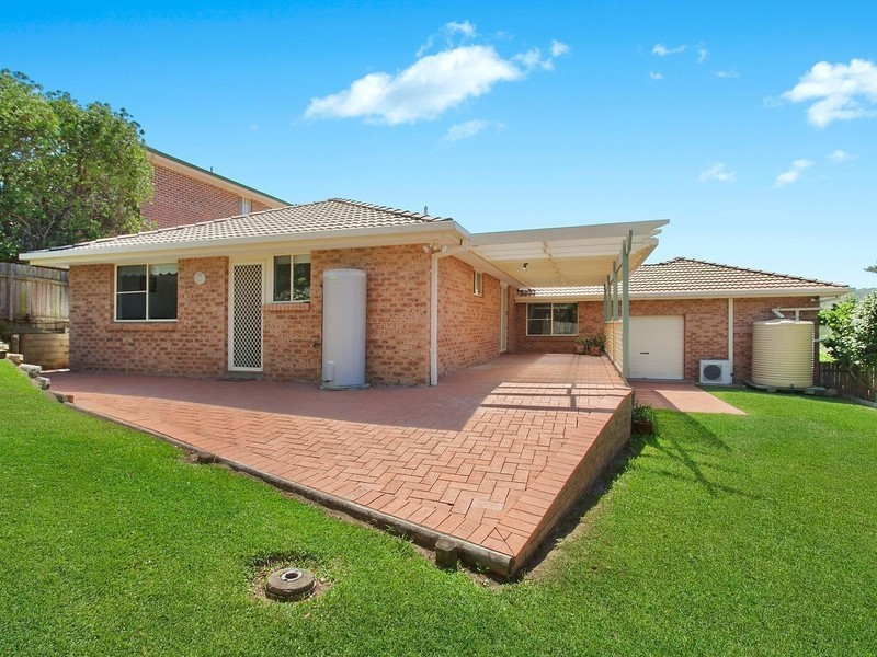 5 Dunning Avenue, Bateau Bay NSW 2261