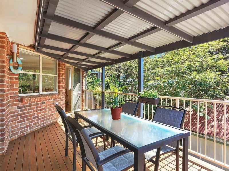 2/6 Grove Road, Wamberal NSW 2260