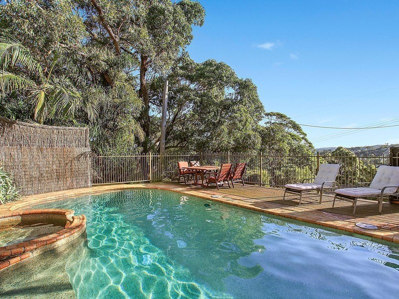 61 Vista North Avenue, Copacabana NSW 2251