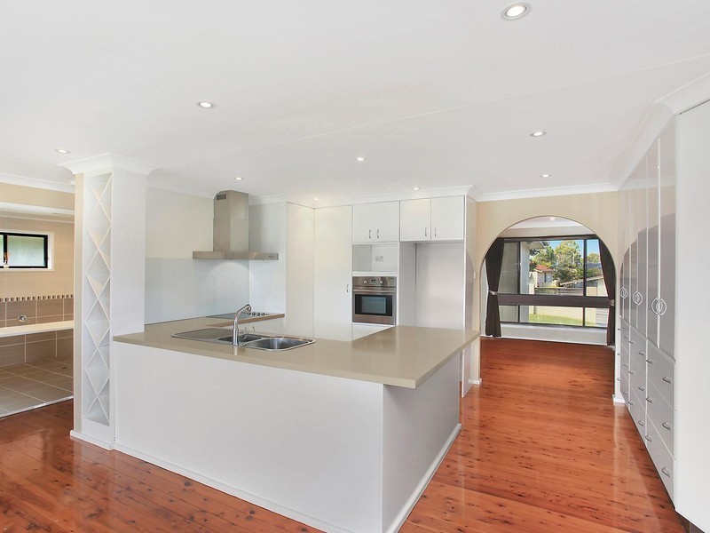 76 Woolana Avenue, Budgewoi NSW 2262