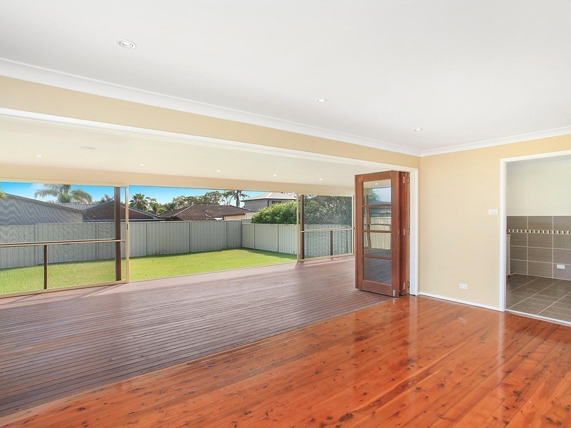 76 Woolana Avenue, Budgewoi NSW 2262