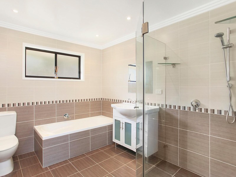 76 Woolana Avenue, Budgewoi NSW 2262