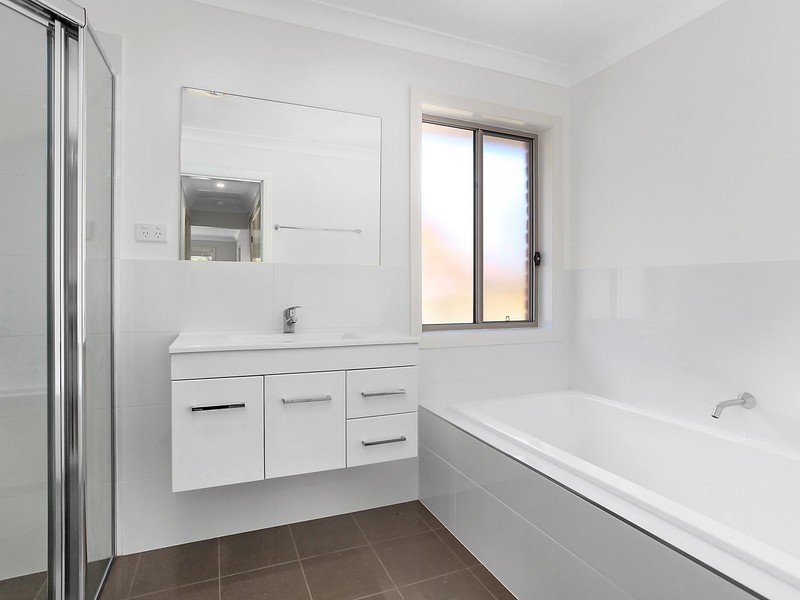 25 Bensley Close, Lake Haven NSW 2263