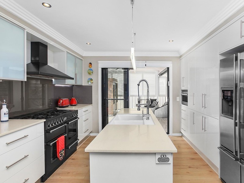 18 Ashley Avenue, Terrigal NSW 2260