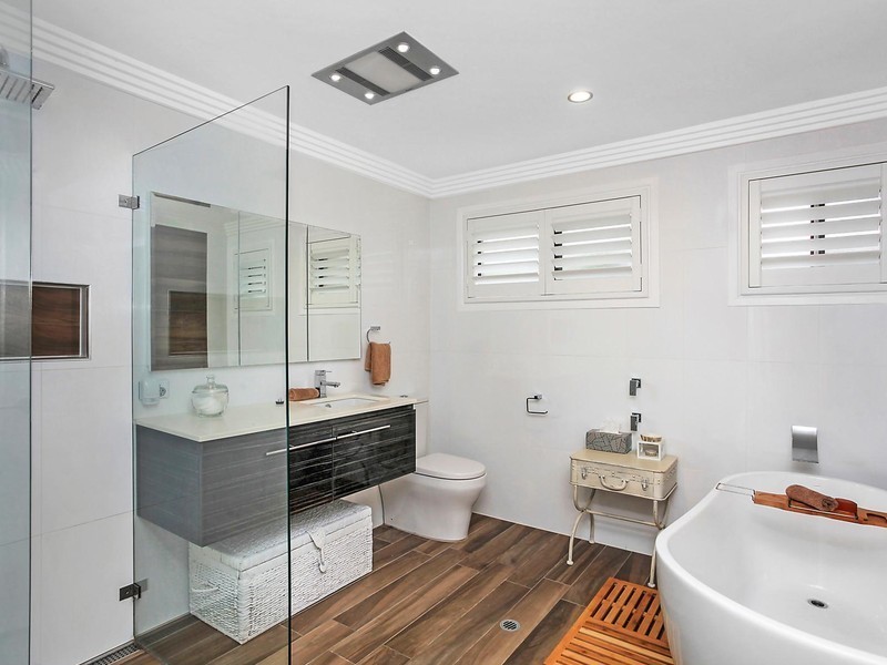 18 Ashley Avenue, Terrigal NSW 2260