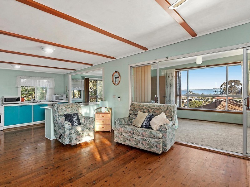 19 Taminga Road, Gorokan NSW 2263