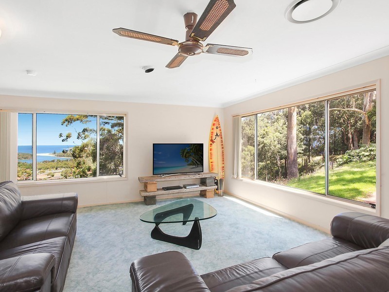 40 Reads Road, Wamberal NSW 2260